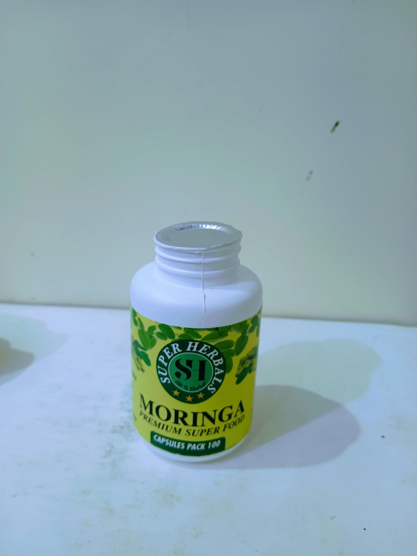 Moringa capsules Pack 100 capsules (500MG) Moringa tea free